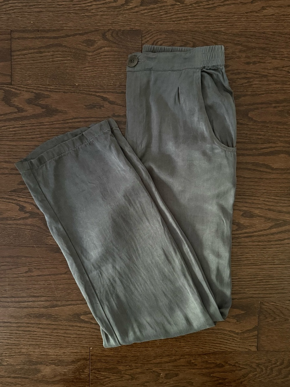 Djerf Avenue On The Go Pants in Storm Size Small